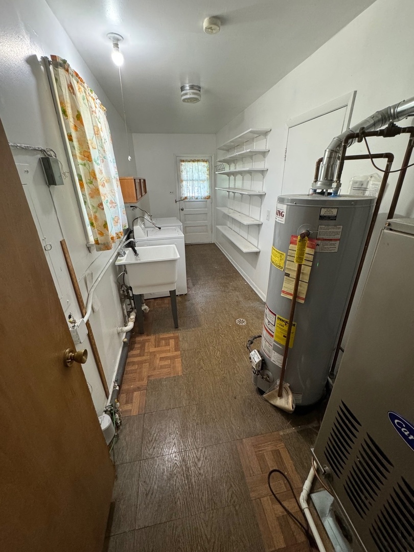 3641 Beech Street Flossmoor, IL 60422 - Photo 17 of 21 a view of entryway