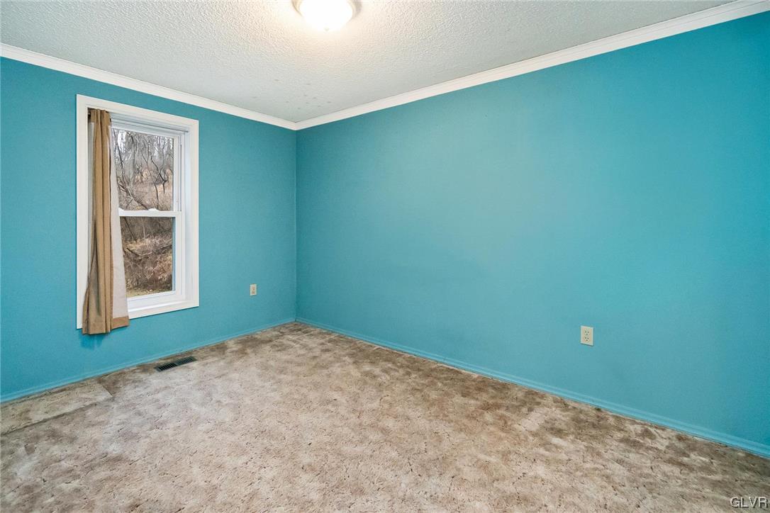 3246 Love Road Northampton, PA 18067 - Photo 28 of 36 BR 3