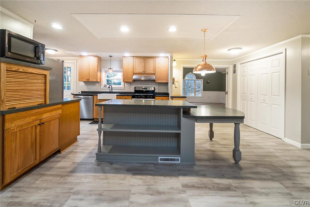3246 Love Road Northampton, PA 18067 - Photo 8 of 36 Gallery Image 8