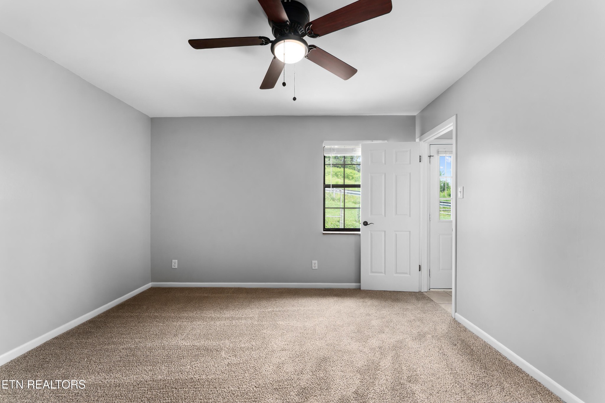 2702 Sood Road, Unit 3 Knoxville, TN 37921 - Photo 10 of 32 Gallery Image 10