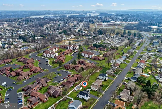 $384,900 | 118 Mountain View Drive, Enola, PA 17025