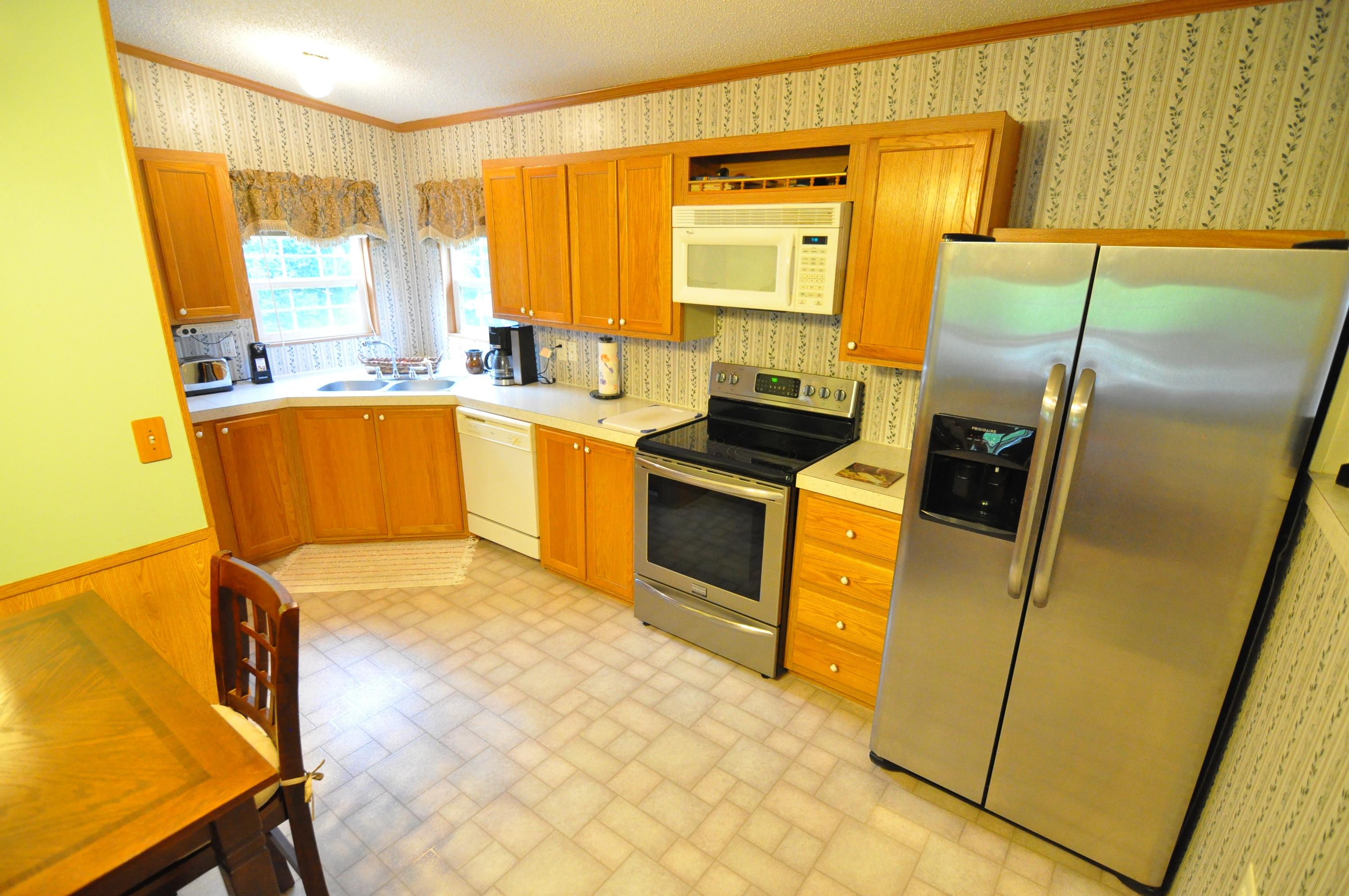 1227 Alleghany Spring Road Shawsville, VA 24162 - Photo 11 of 39 Kitchen