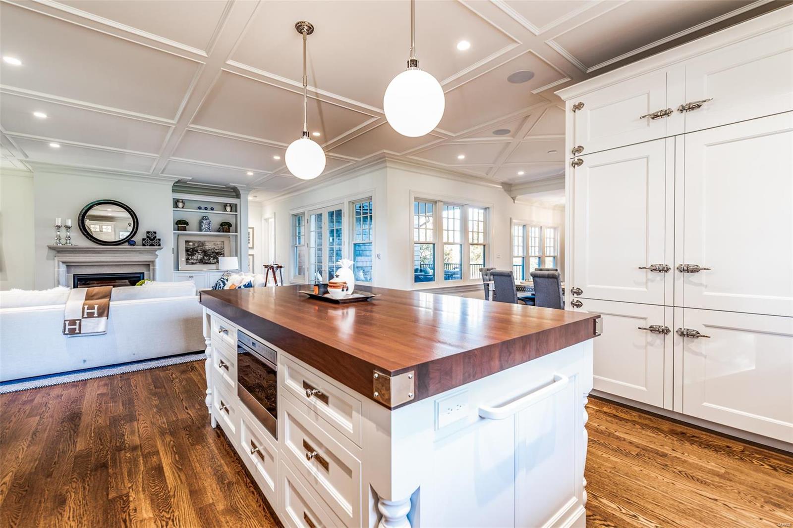 1926 South Mason Road St. Louis, MO 63131 - Photo 21 of 61