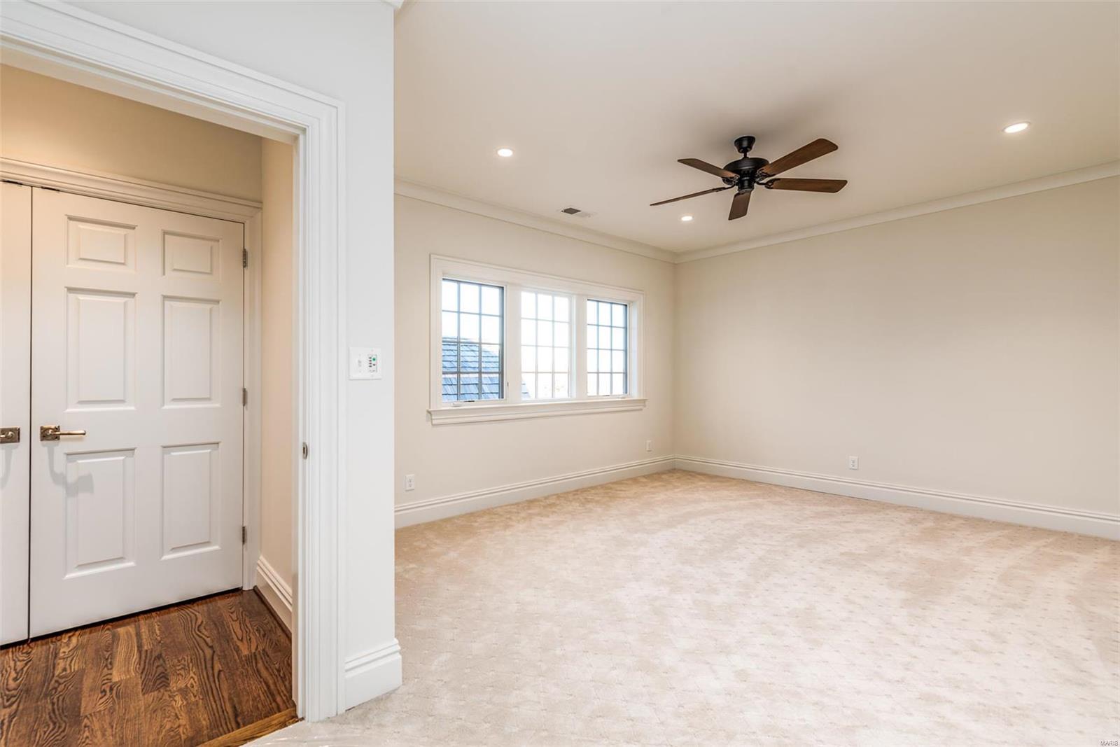 1926 South Mason Road St. Louis, MO 63131 - Photo 40 of 61