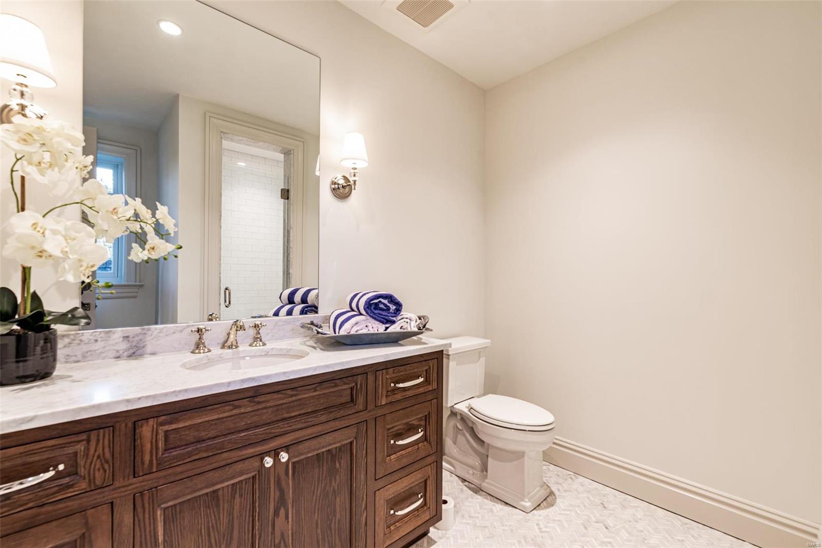 1926 South Mason Road St. Louis, MO 63131 - Photo 52 of 61