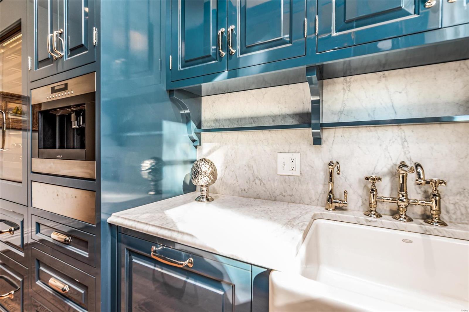 1926 South Mason Road St. Louis, MO 63131 - Photo 7 of 61