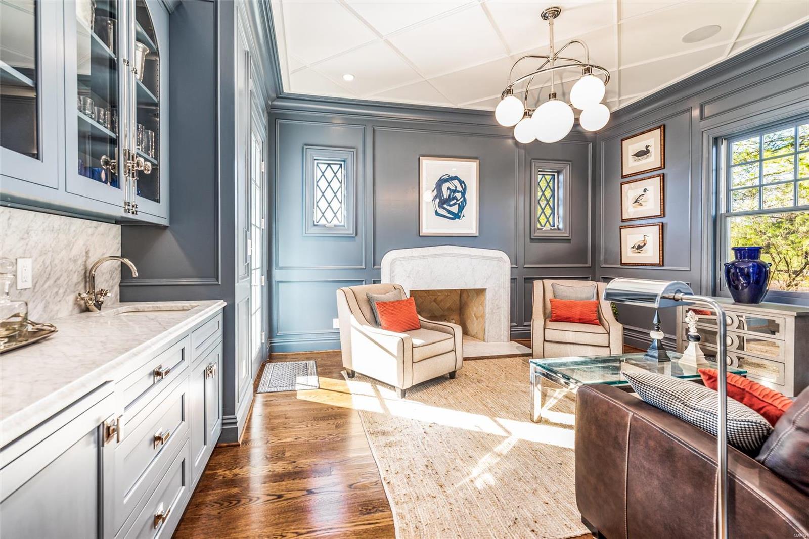 1926 South Mason Road St. Louis, MO 63131 - Photo 8 of 61