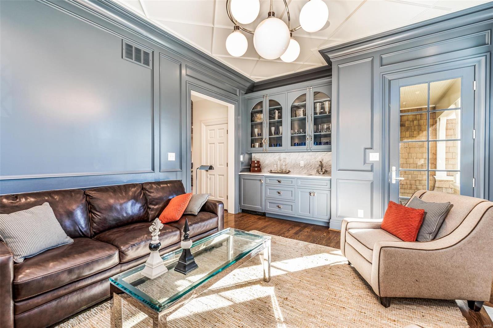 1926 South Mason Road St. Louis, MO 63131 - Photo 9 of 61