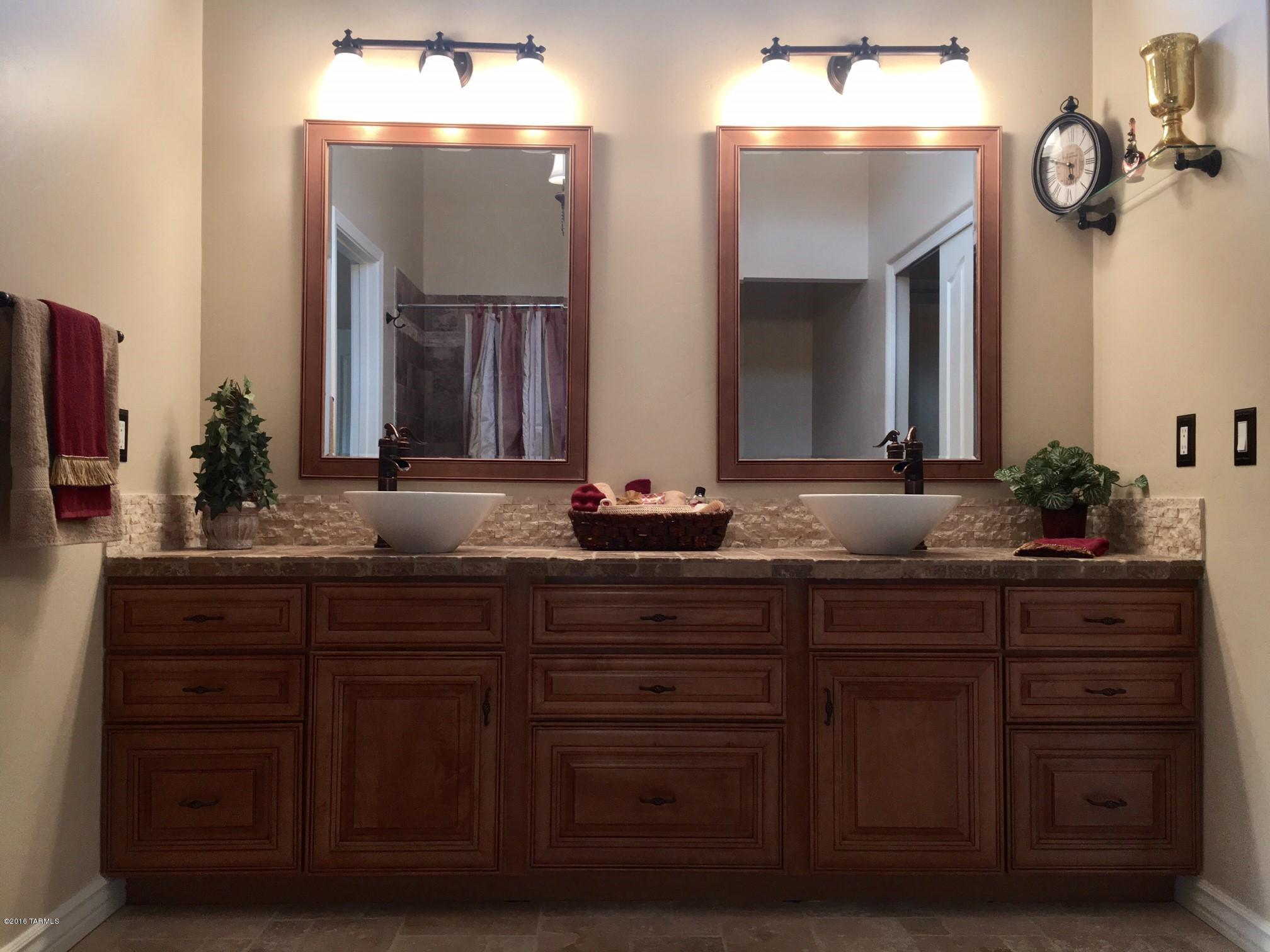 37650 South Vista Ridge Drive Saddlebrooke, AZ 85739 - Photo 14 of 28
