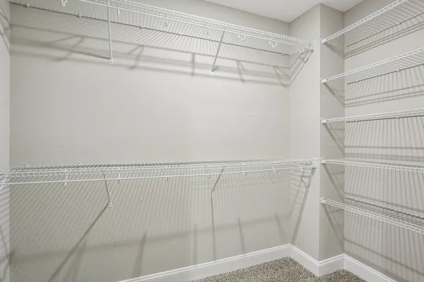 $324,400 | 331 Cardinal Crk Drive, Clarksville, TN 37040