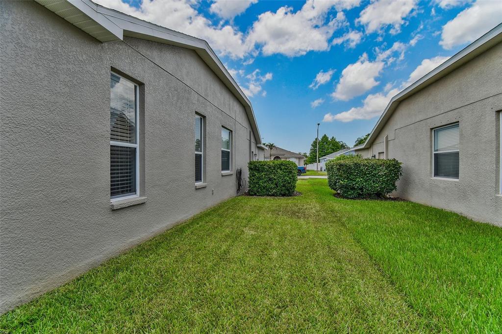 8706 Linebrook Drive Trinity, FL 34655 - Photo 38 of 41