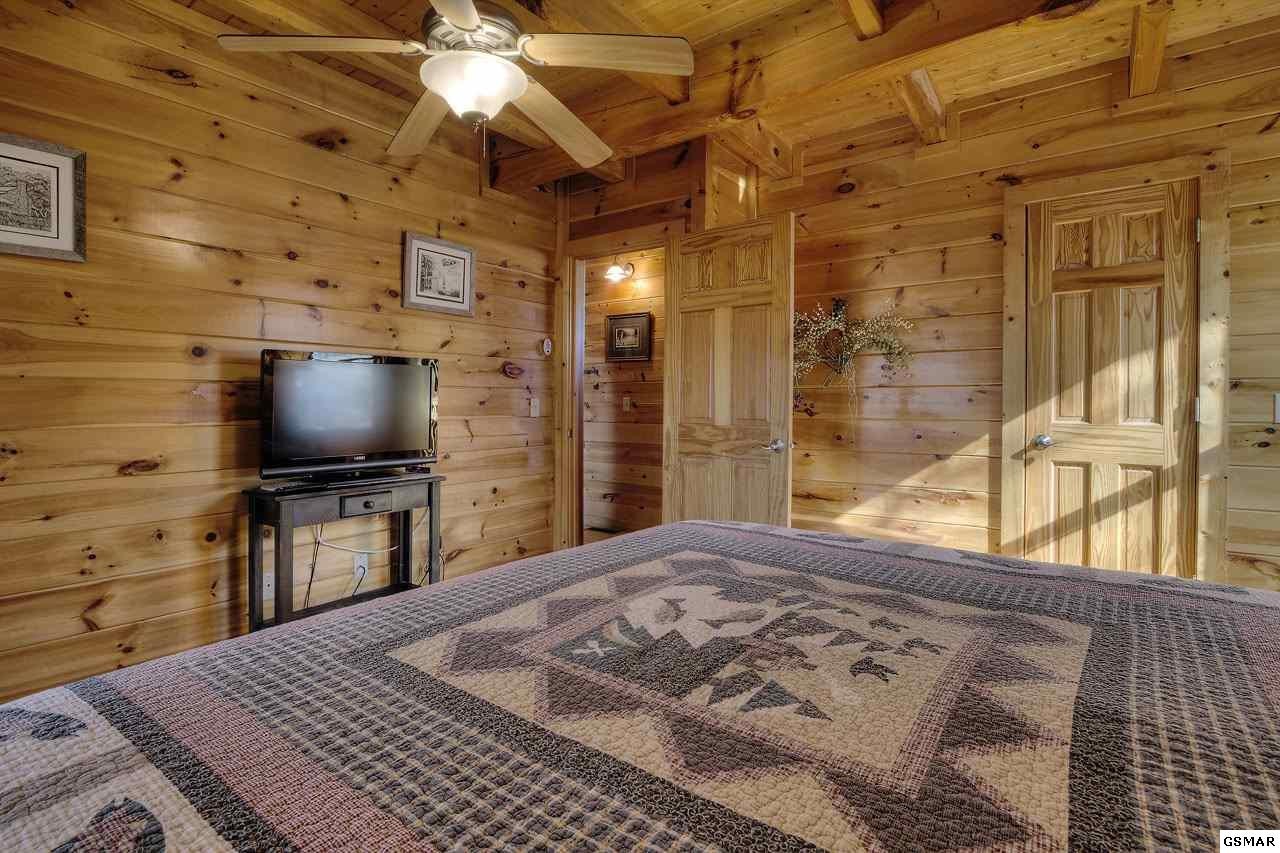 1820 Pittman Center Road Sevierville, TN 37876 - Photo 10 of 27