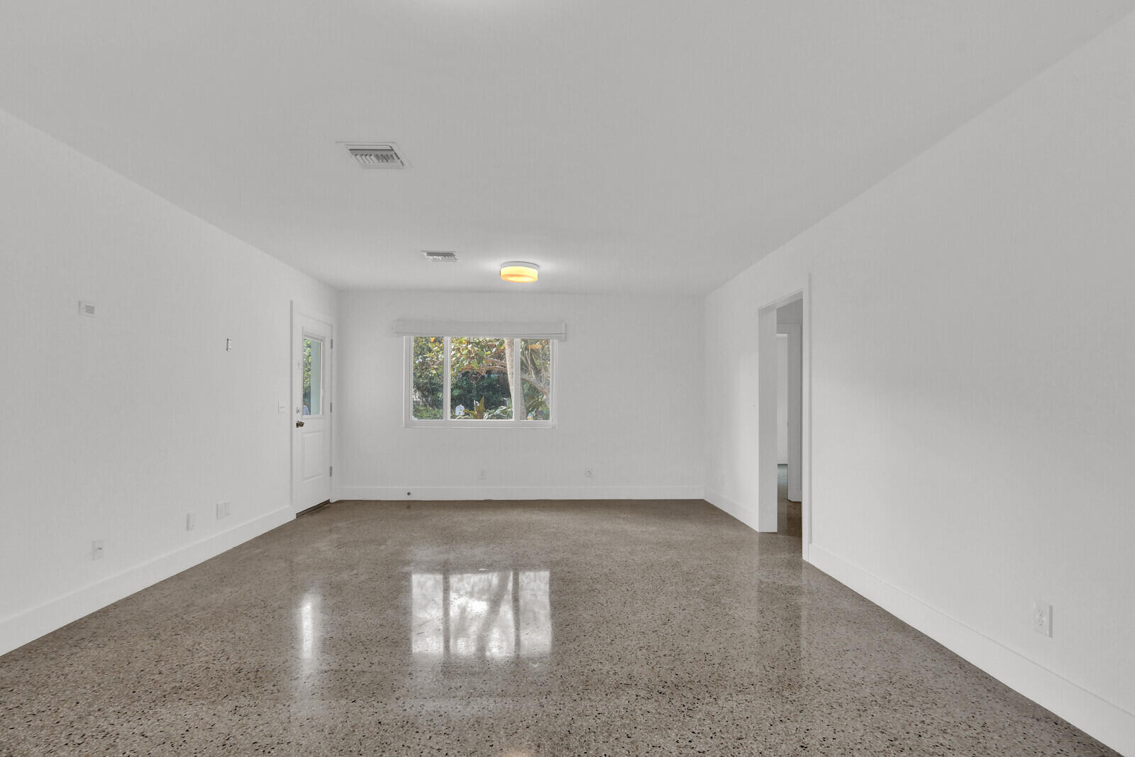 601 Paulina Road Jupiter, FL 33477 - Photo 11 of 36 11_Image_11_mls