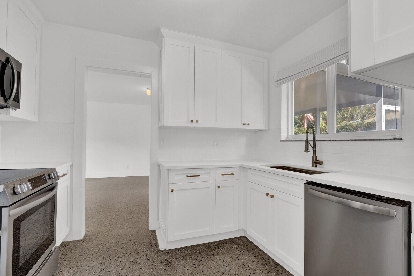 601 Paulina Road Jupiter, FL 33477 - Photo 14 of 36 14_Image_14_mls