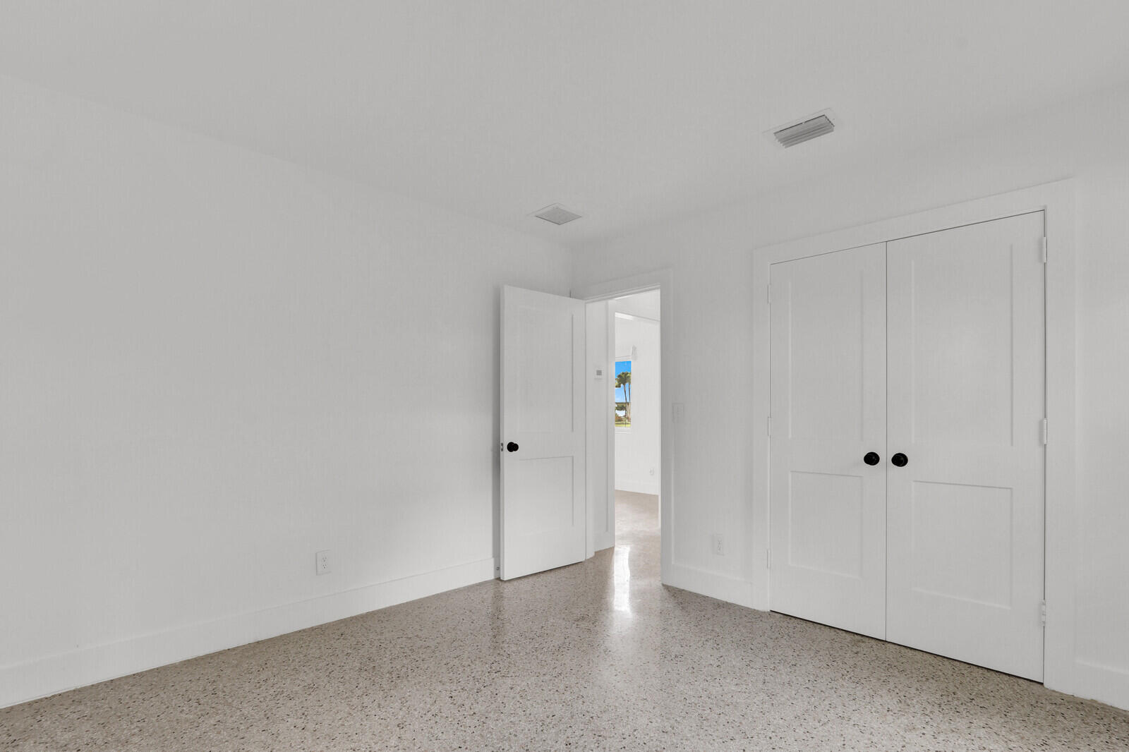 601 Paulina Road Jupiter, FL 33477 - Photo 17 of 36 17_Image_17_mls