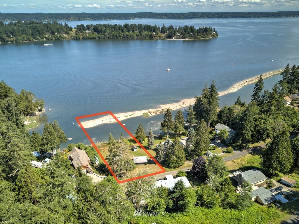 530 East Lombard Road South Grapeview, WA 98546 - Photo 3 of 12 Gallery Image 3
