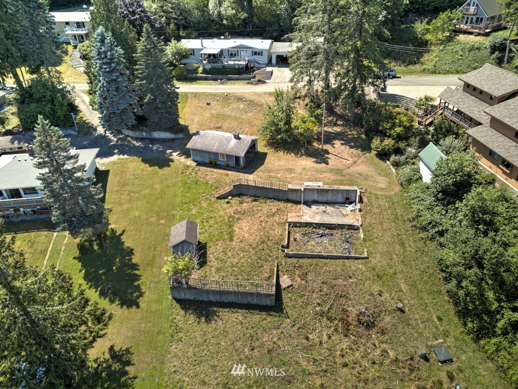 530 East Lombard Road South Grapeview, WA 98546 - Photo 4 of 12 Gallery Image 4