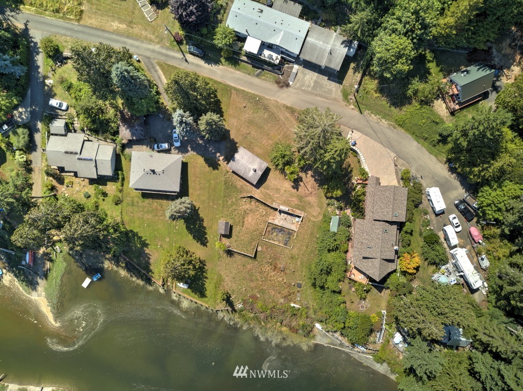 530 East Lombard Road South Grapeview, WA 98546 - Photo 7 of 12 Gallery Image 7