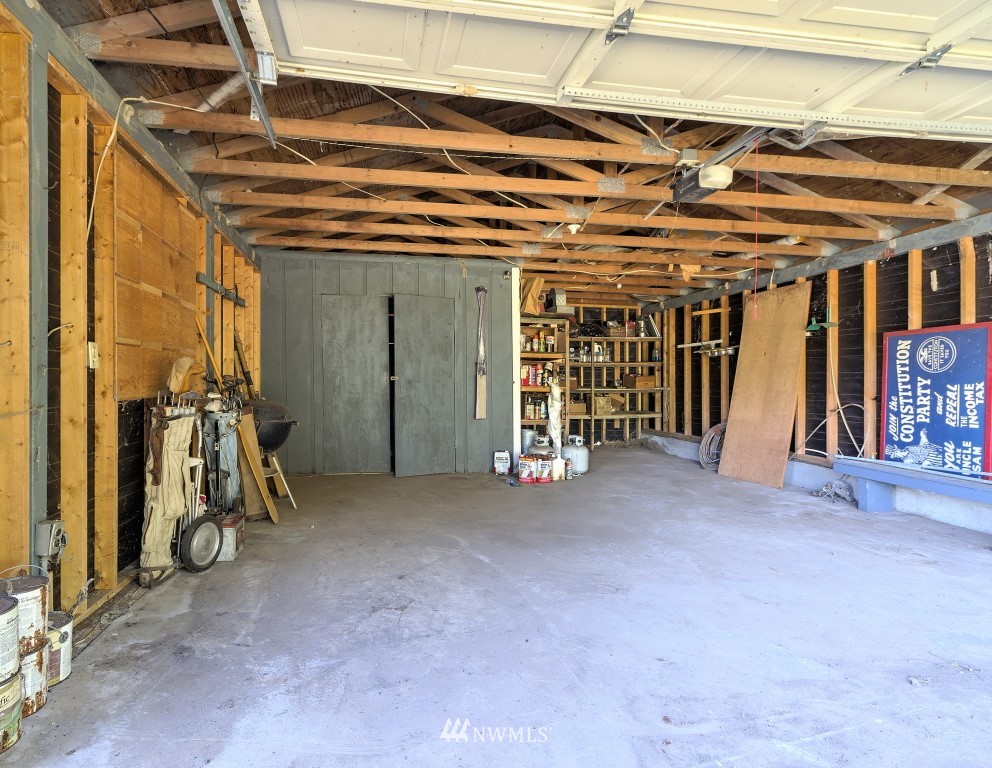 530 East Lombard Road South Grapeview, WA 98546 - Photo 10 of 12 Gallery Image 10