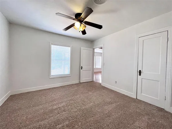 $1,900 | 6630 Hawk Road, Double Oak, TX 75022