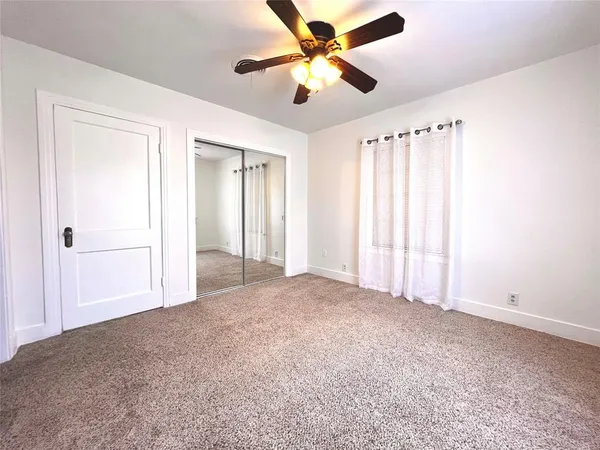 $1,900 | 6630 Hawk Road, Double Oak, TX 75022