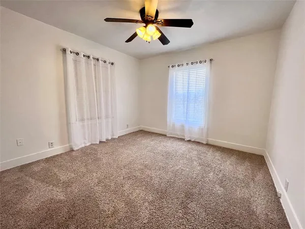 $1,900 | 6630 Hawk Road, Double Oak, TX 75022