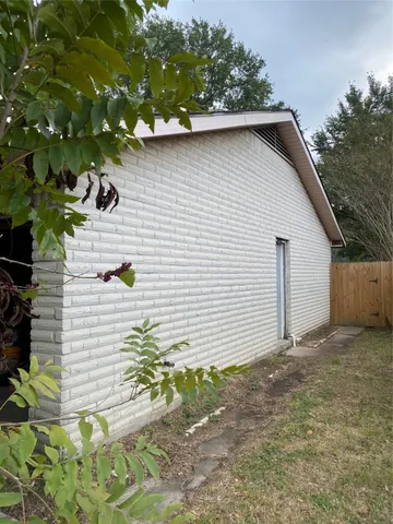 $1,550 | 415 North Forest Boulevard, Houston, TX 77090