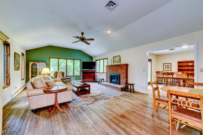 1 Hendrick Road Flemington, NJ 08822 - Photo 7 of 44