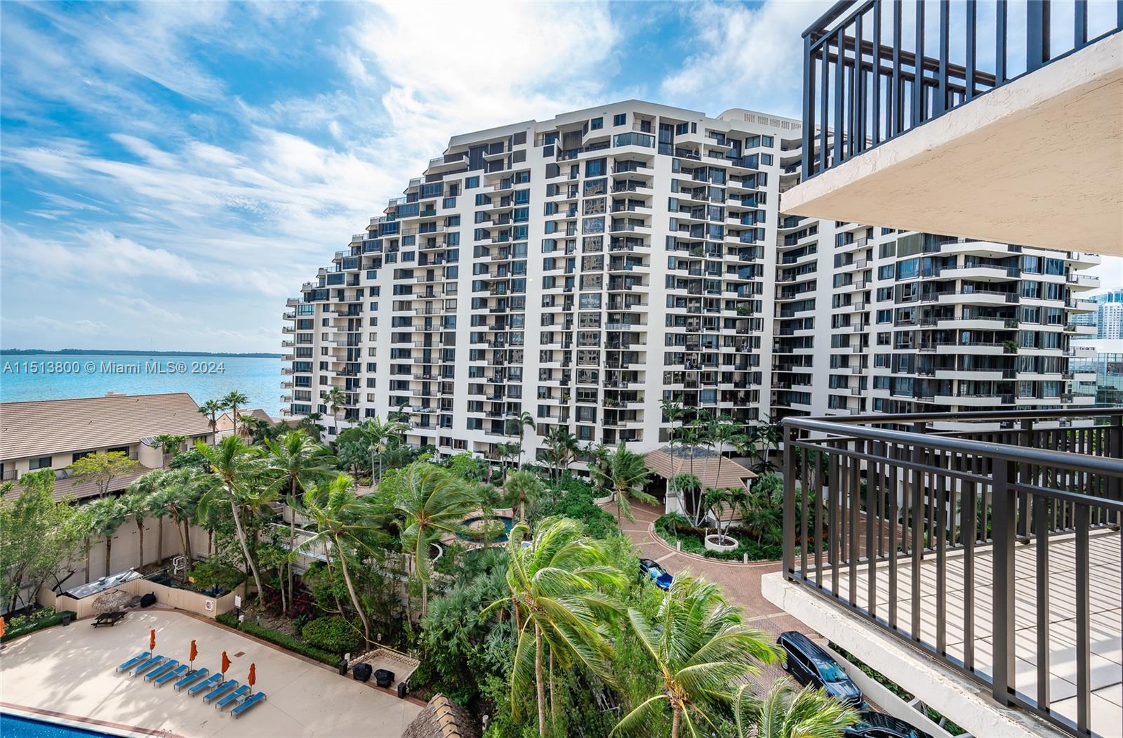 540 Brickell Key Drive, Unit 905 Miami, FL 33131 - Photo 25 of 43 a front view of a building