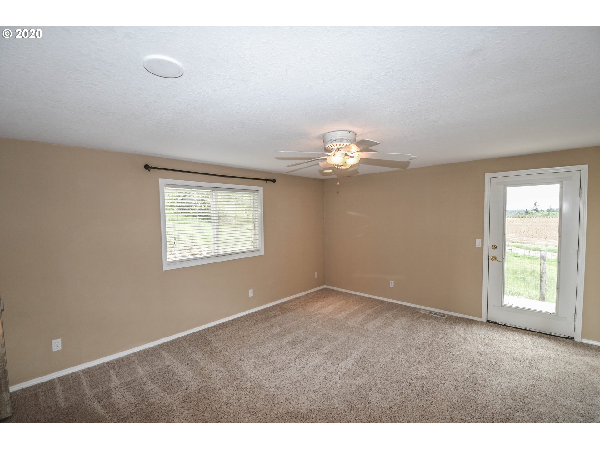 10880 Summit Loop Road Southeast Turner, OR 97392 - Photo 15 of 32
