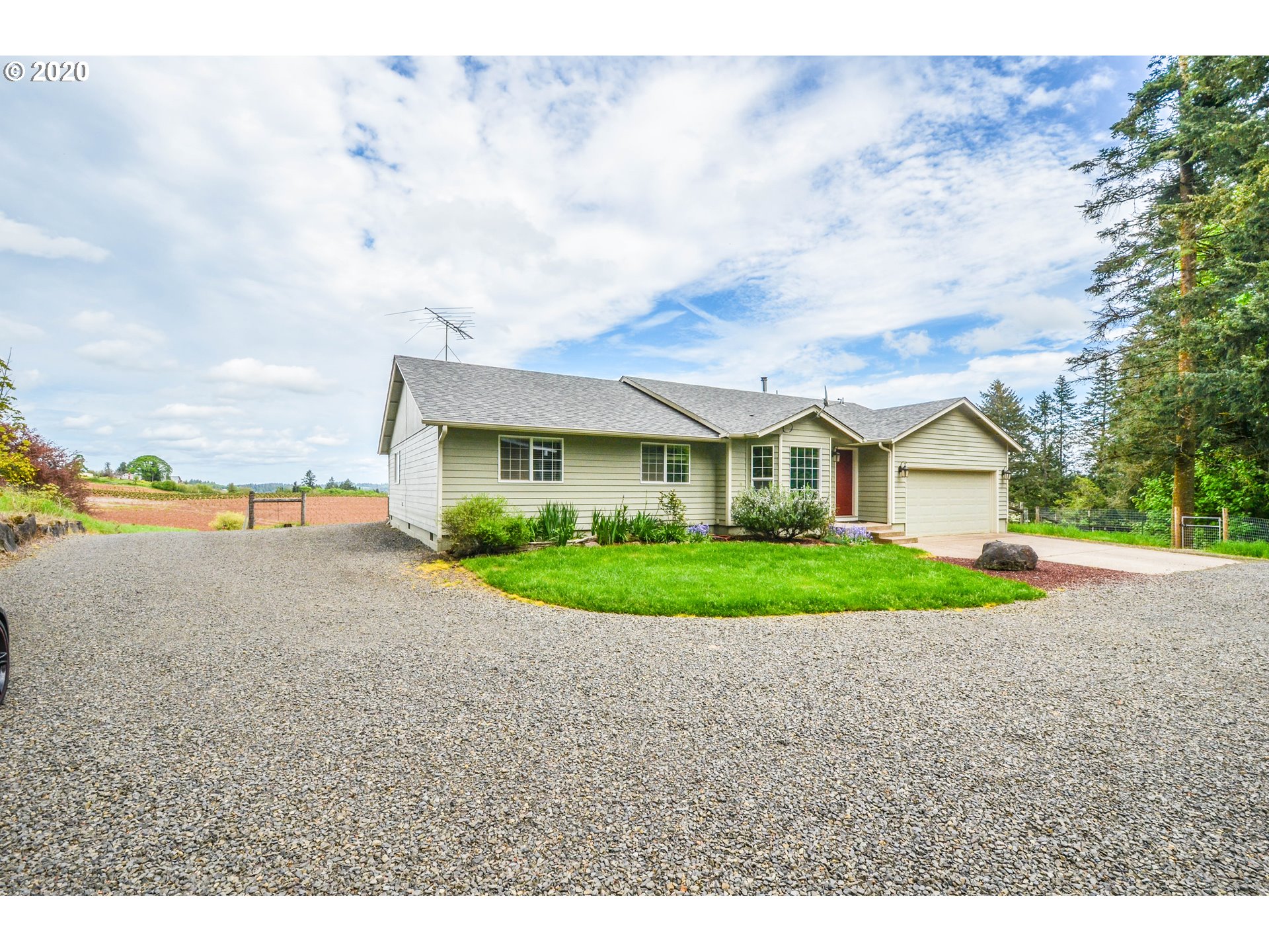 10880 Summit Loop Road Southeast Turner, OR 97392 - Photo 3 of 32