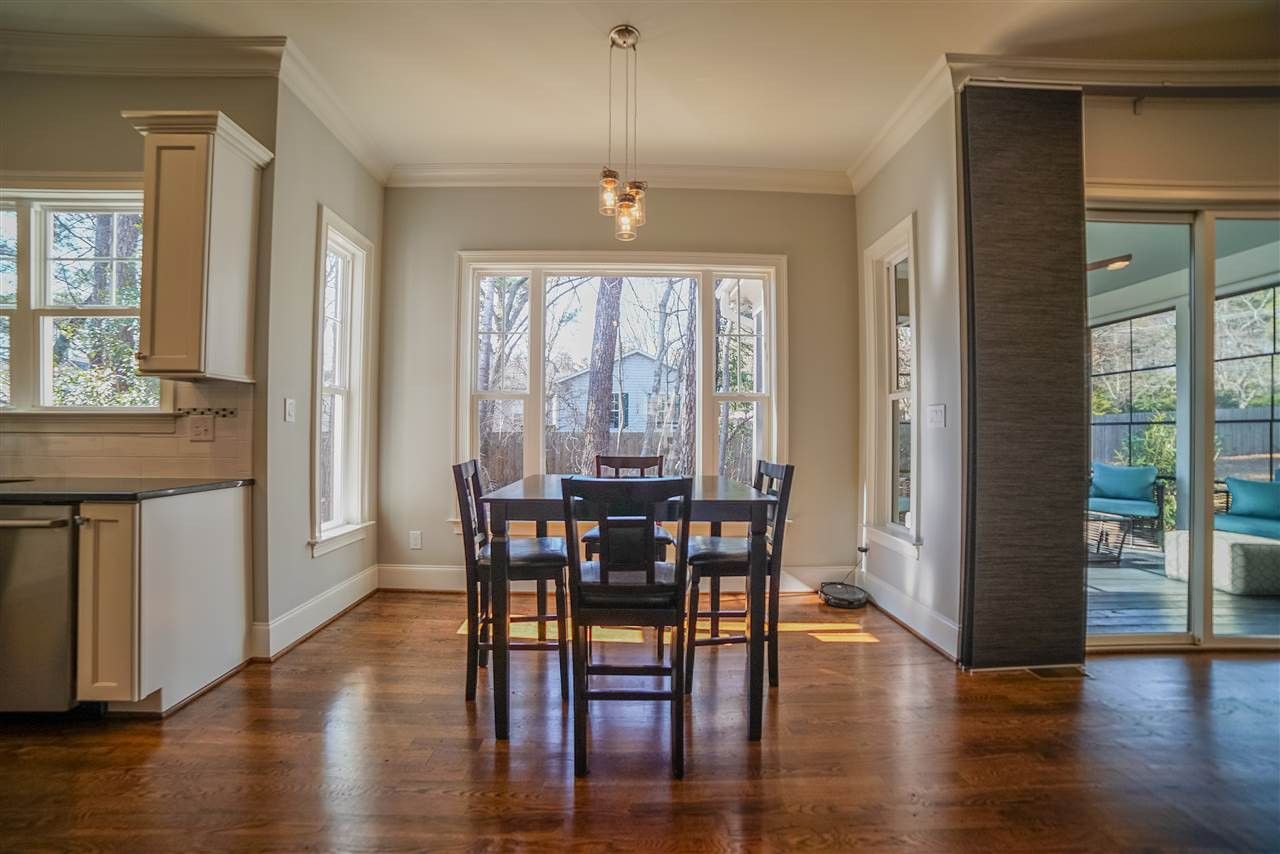 6423 Rosny Road Raleigh, NC 27613 - Photo 8 of 29 Eat-in Area