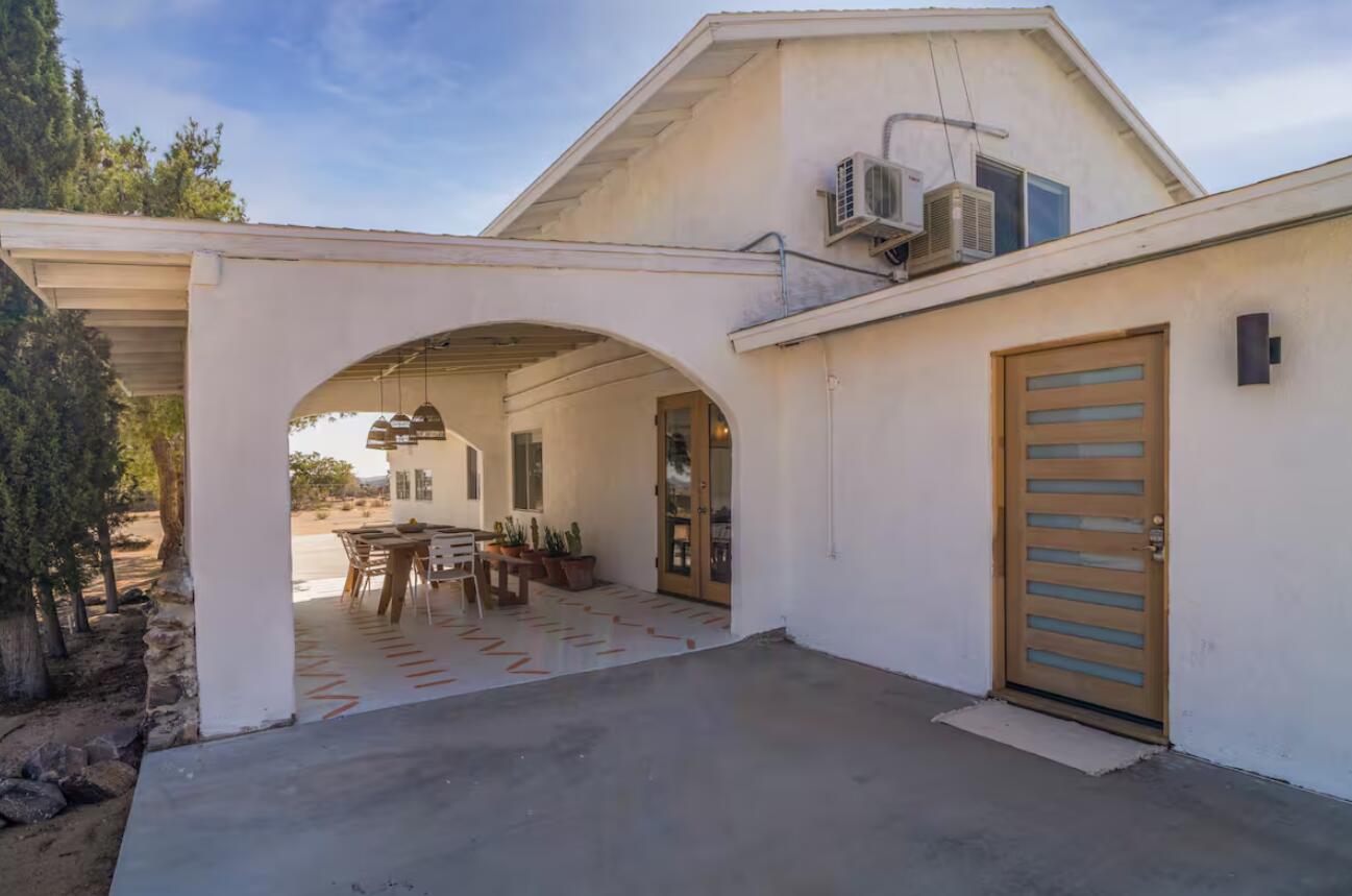 57725 Junipero Trail Yucca Valley, CA 92284 - Photo 39 of 46