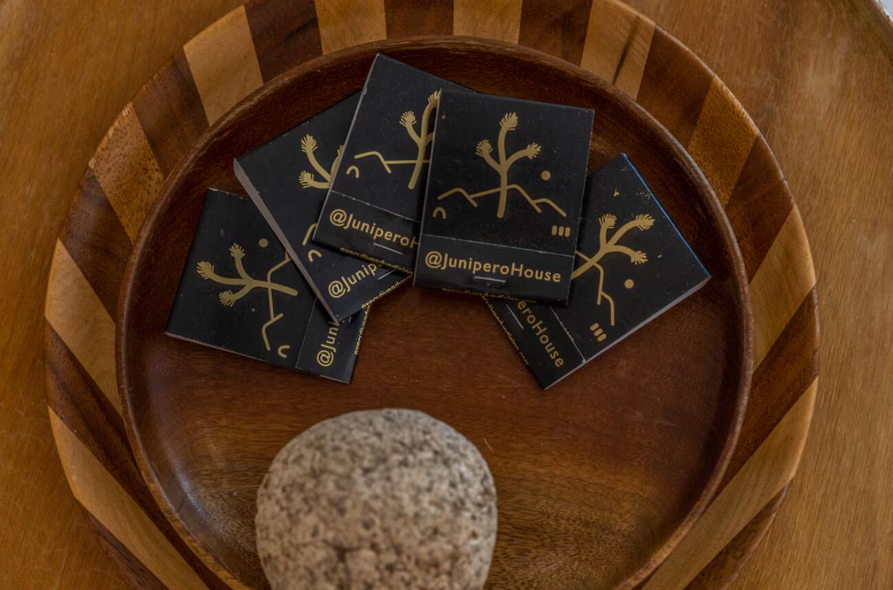 57725 Junipero Trail Yucca Valley, CA 92284 - Photo 42 of 46 a view of water heater room