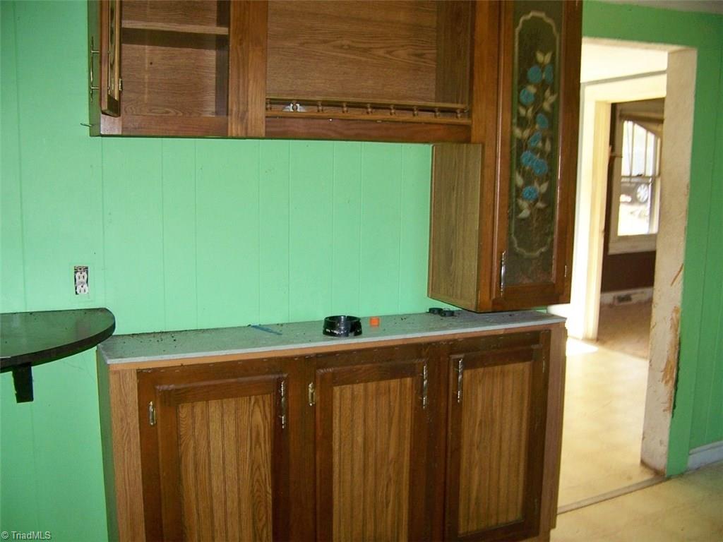 271 Monroe Road Mount Airy, NC 27030 - Photo 3 of 9 Gallery Image 3