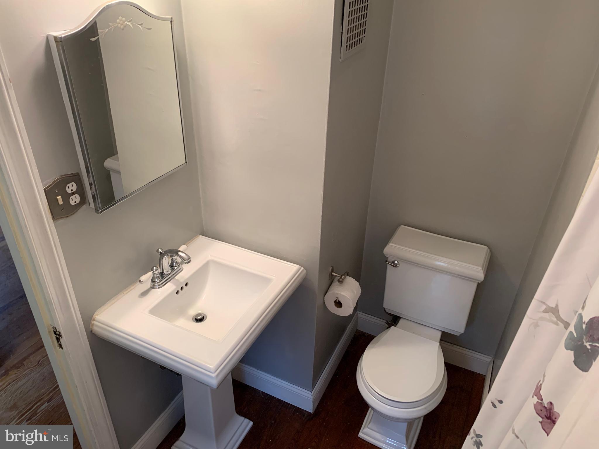 701 Edge Hill Road Glenside, PA 19038 - Photo 18 of 23 Gallery Image 18