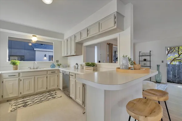 $895,000 | 103 Darlington Lane, Soquel, CA 95073