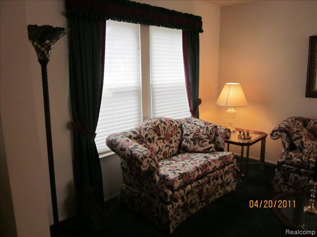 14005 Riverside Court Livonia, MI 48154 - Photo 2 of 17 Picture window