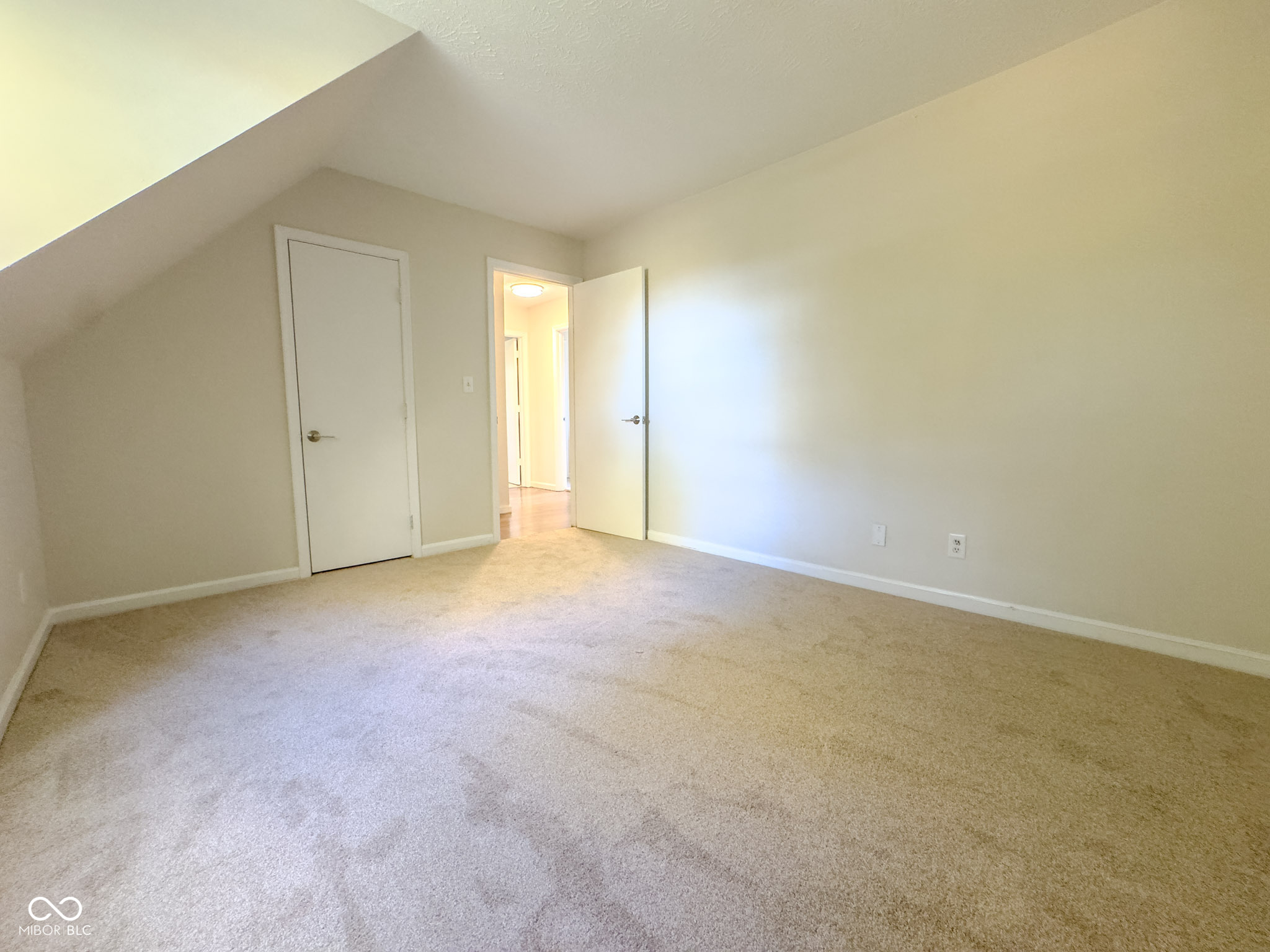 9802 Hamilton Hills Lane Fishers, IN 46038 - Photo 26 of 36