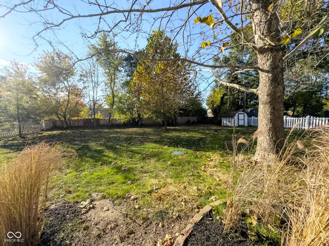 $393,900 | 9802 Hamilton Hills Lane, Fishers, IN 46038