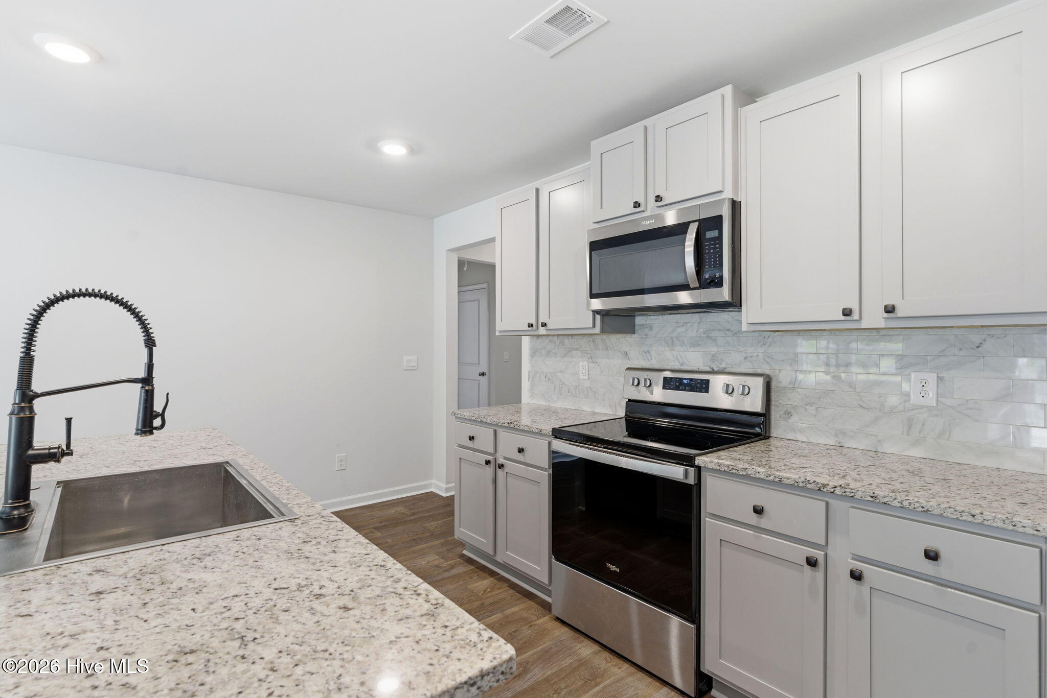 784 Buckeye Road Northeast Leland, NC 28451 - Photo 13 of 56 28-web-or-mls-DSC00785