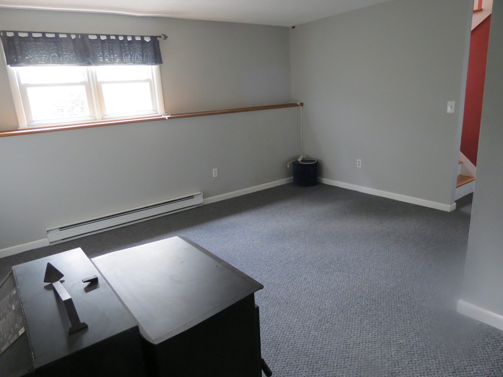 10 Beebe Road Monson, MA 01057 - Photo 5 of 17
