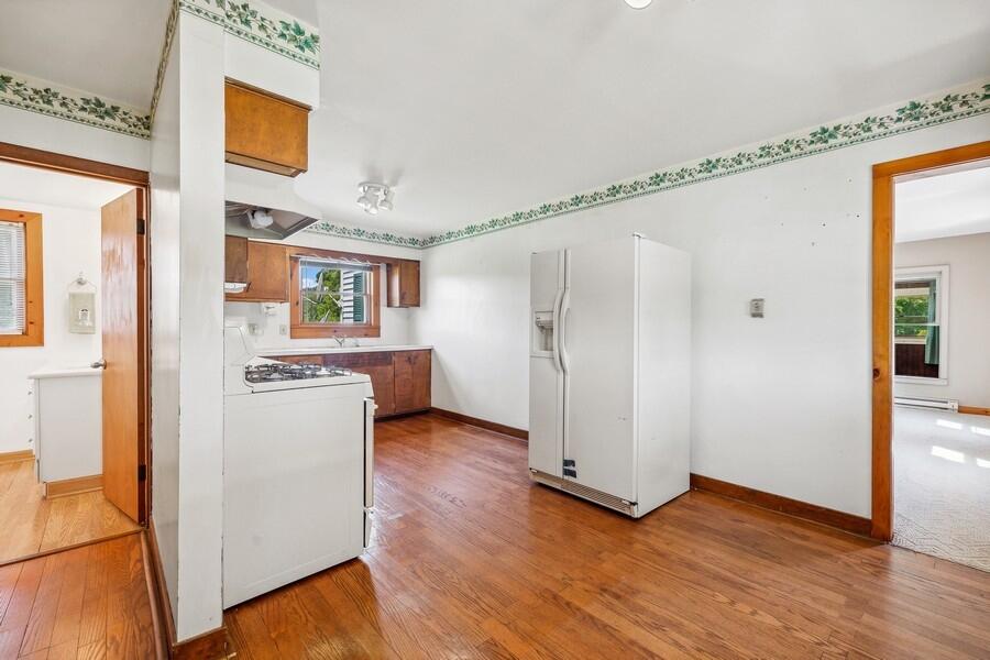 8624 Hagar Shore Road Watervliet, MI 49098 - Photo 8 of 30 Kitchen