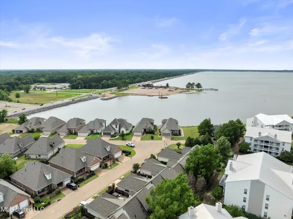 $349,900 | 25 Savannah Circle, Brandon, MS 39047