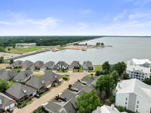 $389,900 | 25 Savannah Circle, Brandon, MS 39047