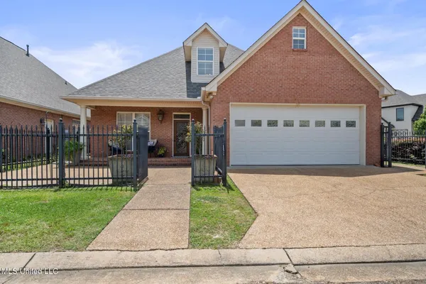 $349,900 | 25 Savannah Circle, Brandon, MS 39047