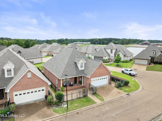 $389,900 | 25 Savannah Circle, Brandon, MS 39047