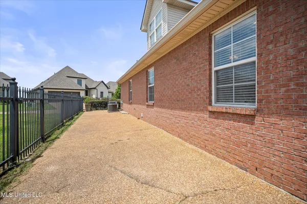 $349,900 | 25 Savannah Circle, Brandon, MS 39047