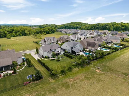 $1,499,999 | 3817 Pulpmill Drive, Thompson's Station, TN 37179