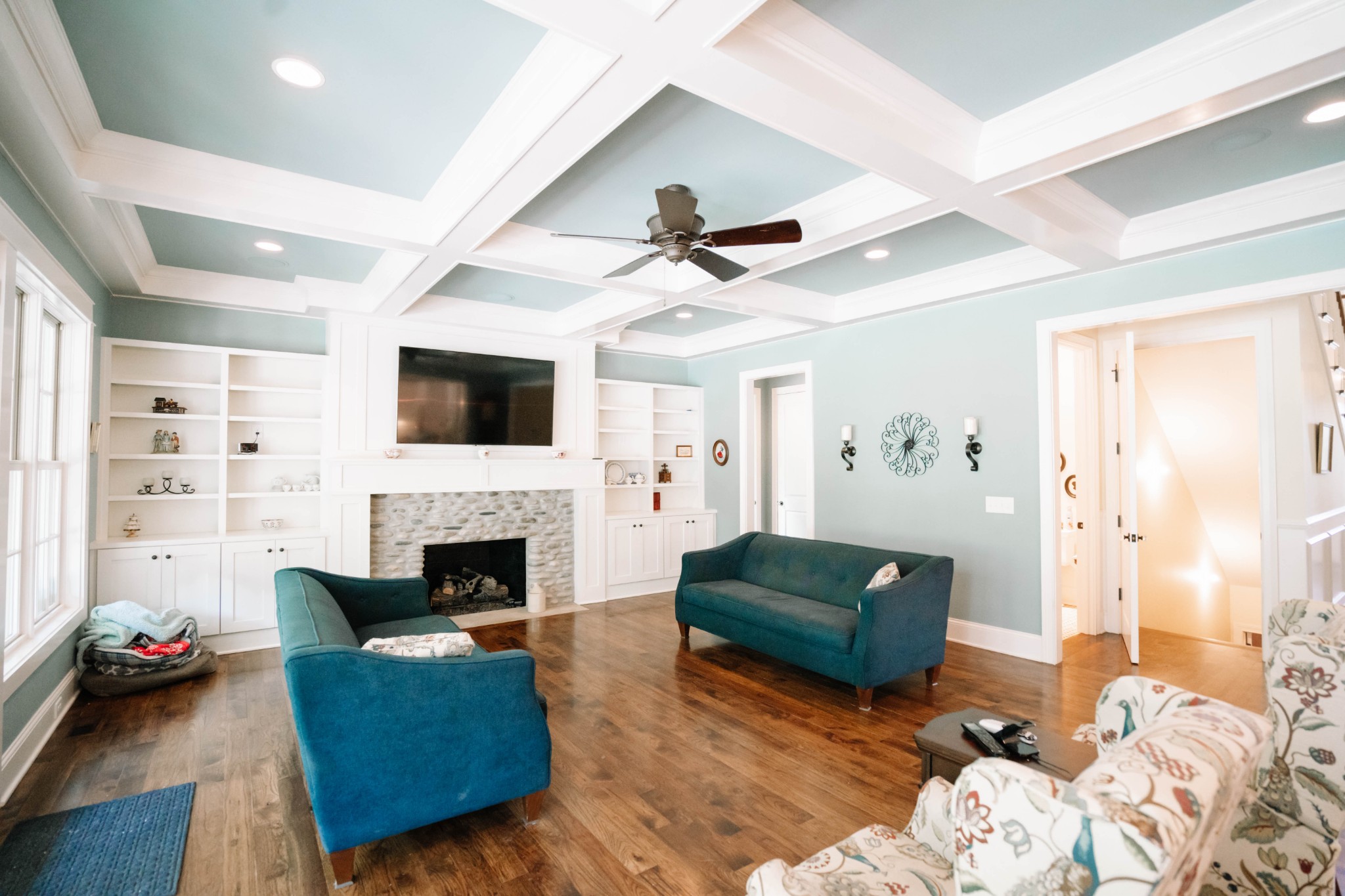 3290 Carl Road Franklin, TN 37064 - Photo 20 of 49 a living room with furniture fireplace and flat screen tv